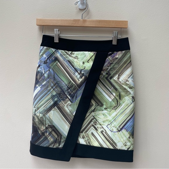 Ted Baker Lucilia Parquet Abstract Geo Print Faux Wrap Mini Skirt Size 2 - Picture 2 of 8